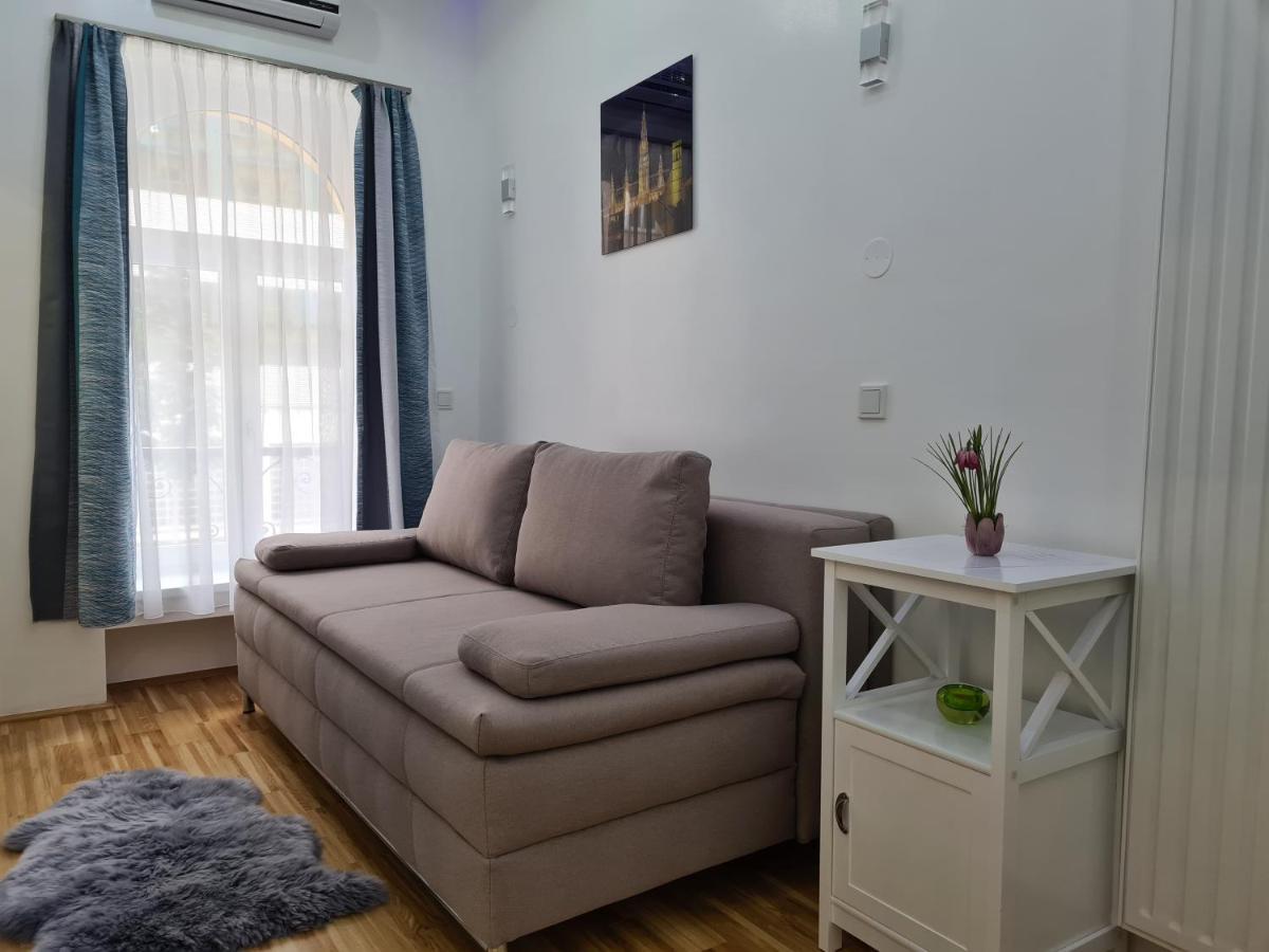 Lapi Apartment 1150 Wien Exteriör bild